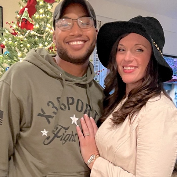 Meet your Posher, Kristin - Picture 1 of 1